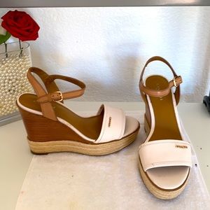 Coach Wedges